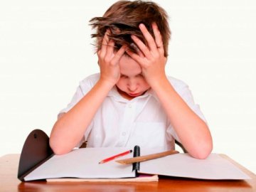 Розповіли, чи можуть українські школярі навчатися влітку