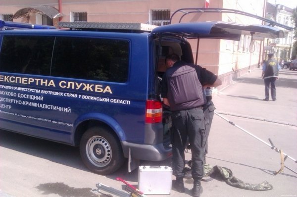 У  Луцьку пролунав вибух: міліція та СБУ вчаться ловити терористів. ФОТО