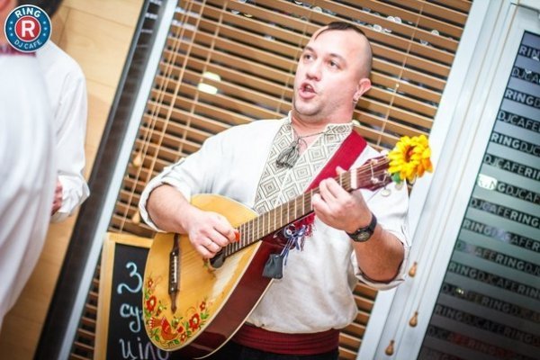 Андріївські вечорниці в луцькому діджей-кафе. ФОТО