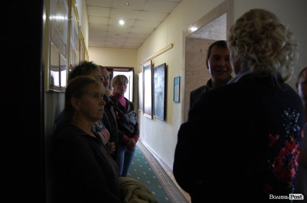 Луцьку міську раду пікетують підприємці. ФОТО