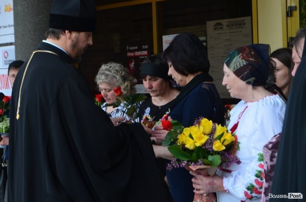 У Луцьку привітали матерів, чиї сини загинули в АТО