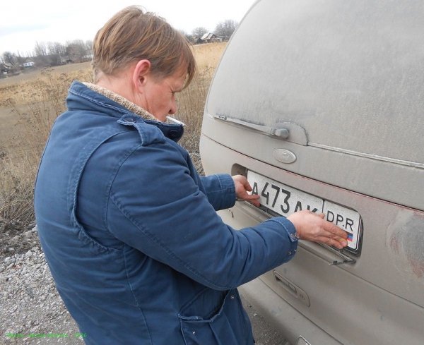 Як живеться на окупованій території ДНР і ЛНР. ФОТО