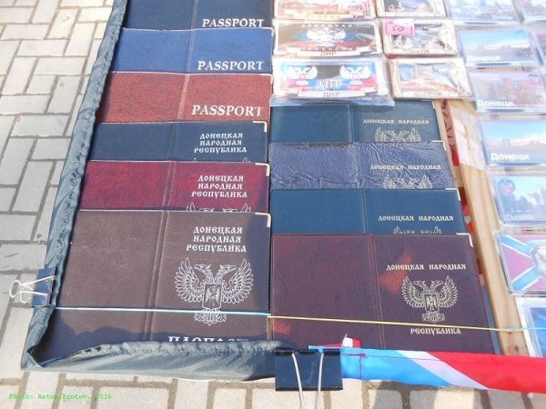 Як живеться на окупованій території ДНР і ЛНР. ФОТО