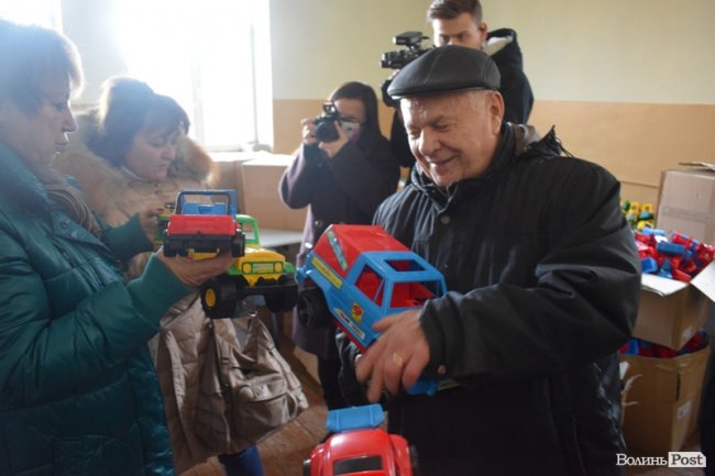 Життя у пітьмі: як волинські незрячі заробляють на життя. ФОТО
