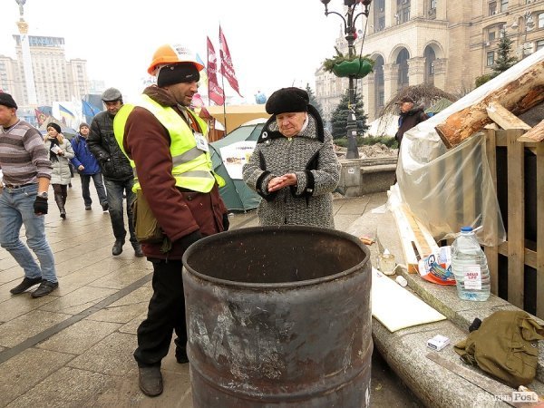 Майдан буденний. НОТАТКИ ОЧЕВИДЦЯ. ФОТО