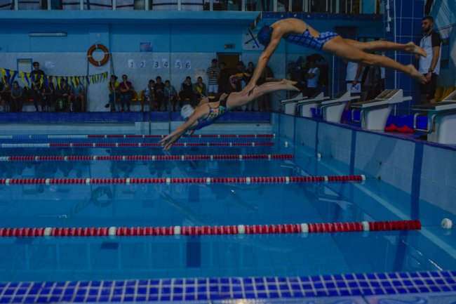 На турнір з плавання у Луцьку з’їхалися спортсмени зі всієї країни. ФОТО