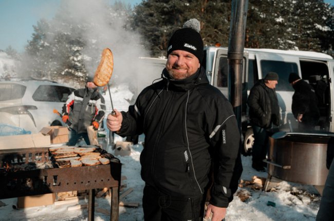 Власник будівельної компанії «Сімейна Фортеця» Олександр Князєв. Один з організаторів заходу