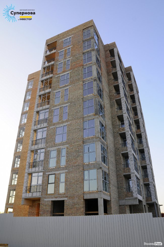 Звіт з будівництва ЖК «Супернова»: у четвертому будинку встановлюють вікна*