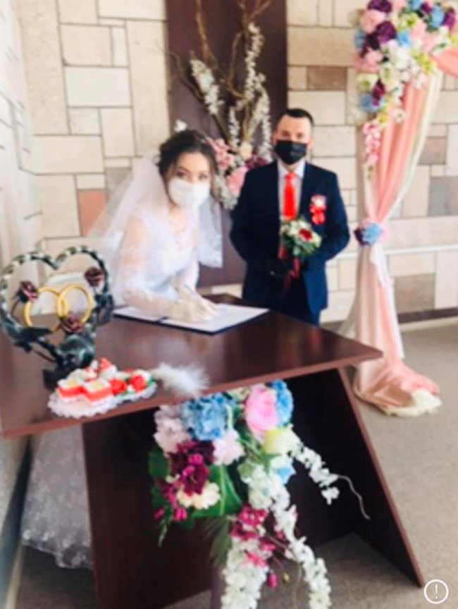 У Нововолинську за час карантину одружилося 9 закоханих пар. ФОТО