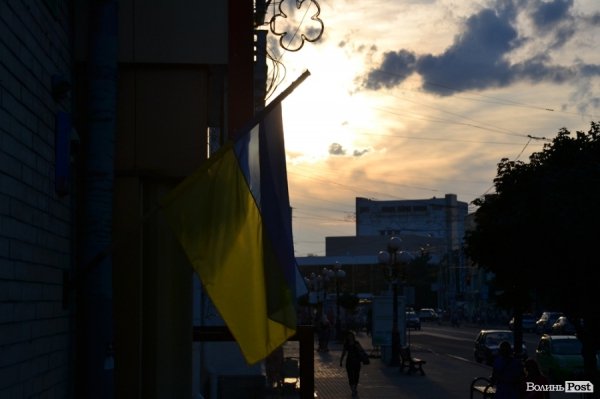 До Дня міста. Вечірній Луцьк. ФОТО