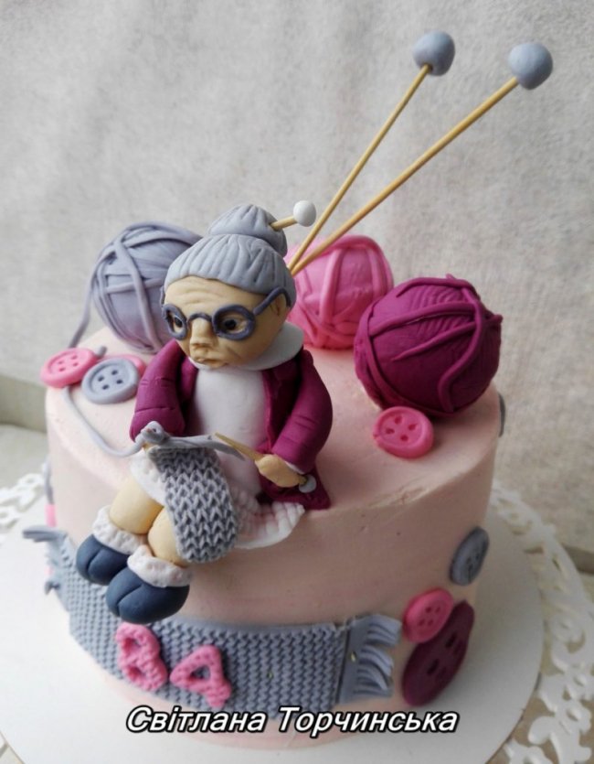 «Випікання тортів – це моя третя дитина», – закохана у кондитерську справу волинянка