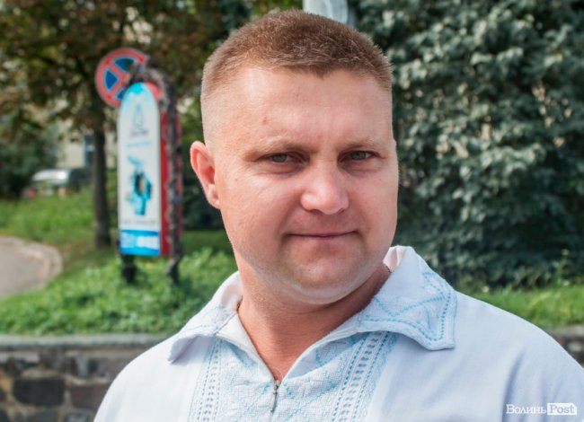 Ми повинні пам’ятати: працівники луцького «Мотору» вшанували полеглих Героїв