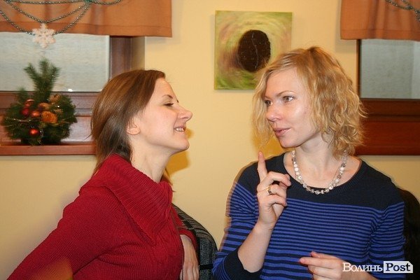 Луцькі художниці презентували виставку «Ейфорія». ФОТО