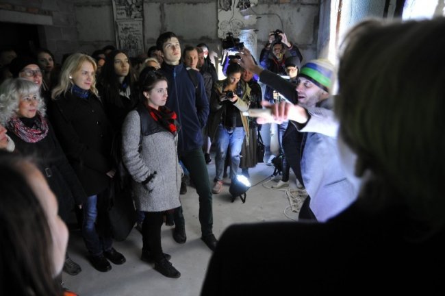 На даху луцької «Супернови» показали виставу-експеримент*