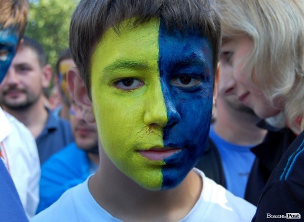 Як у Львові вболівали за Україну в матчі з Францією. ФОТО