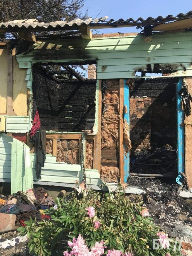 Вогонь знищив все нажите: на Волині багатодітна сім'я потребує допомоги