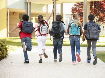 Джинси: стильний одяг для дітей*