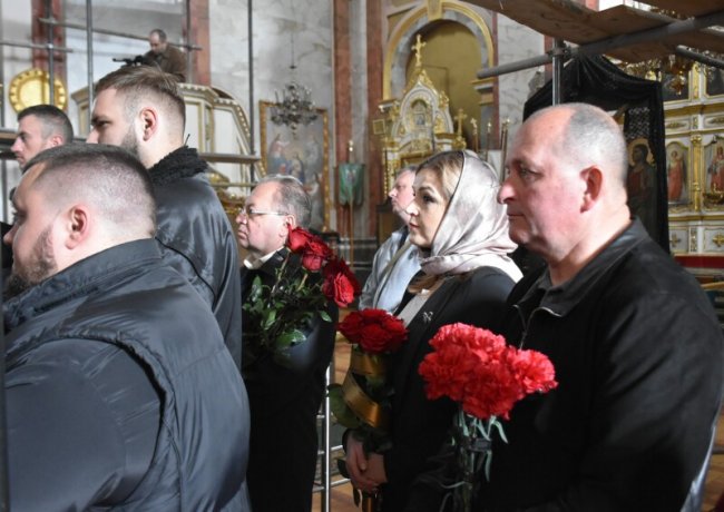 У Луцьку віддали останню шану Героєві Максиму Устимчуку