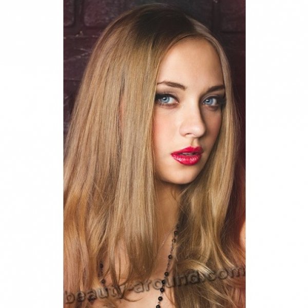 Вікторія Сініцина, 18 років (Росія), фігурне катання 