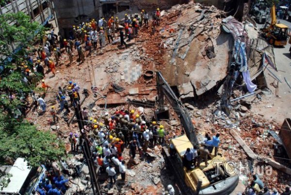 В Індії завалився готель. ФОТО