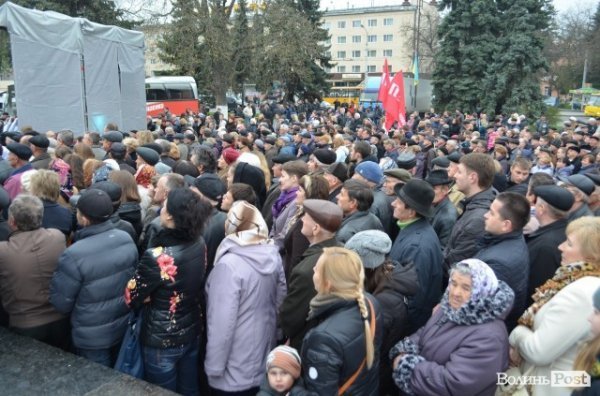 «Порошенківський» концерт у центрі Луцька. ФОТО