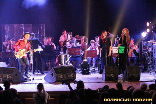 Запальний Олег Скрипка «підірвав» луцьку публіку. ФОТО. ВІДЕО