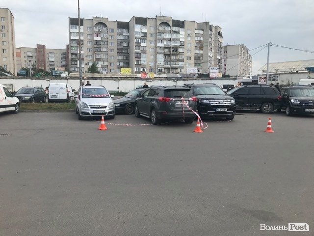 На луцькій автостанції – ДТП за участю рекордної кількості авто. ФОТО