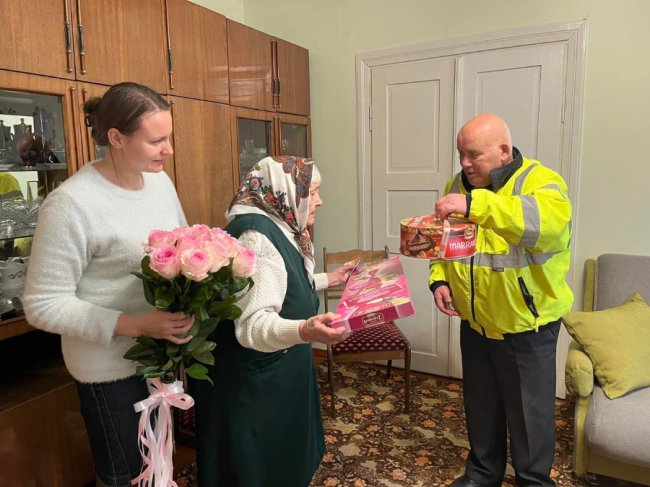 «Я вдячна Господу, що продовжив мій вік»: довгожителька з Волині відзначила 100-літній ювілей