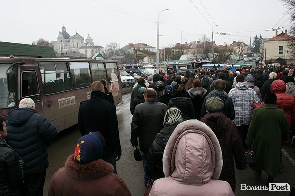 У Луцьку прощалися з загиблим волинянином. ФОТО