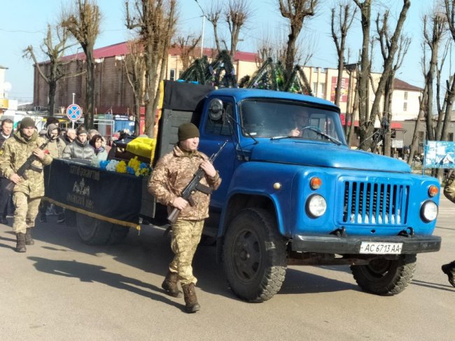 Волиняни провели в останню путь Героя Олександра Ханова
