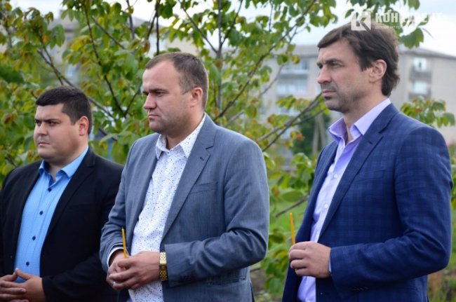 Депутат Луцькради Петро Нестерук та легендарний футболіст Владислав Ващук