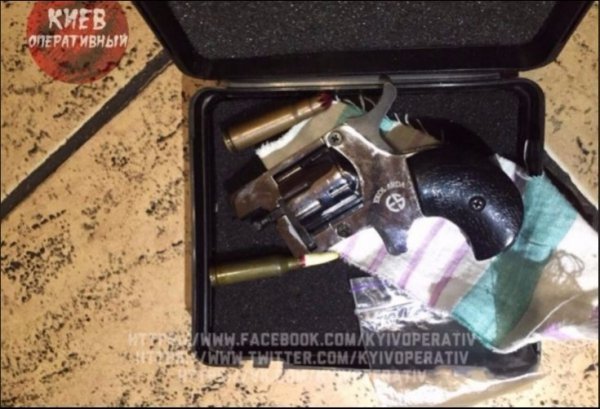 У Києві п'яна патрульна відкрила вогонь у ресторані. ФОТО. ВІДЕО.