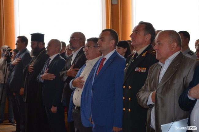 У Луцьку правоохоронців привітали з річницею створення Нацполіції. ФОТО