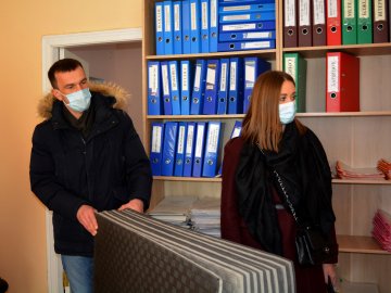 «Інвестор» долучився до допомоги луцькому дитячому центру реабілітації. ФОТО*