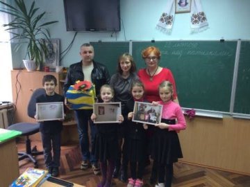 Військові передали луцьким дітям «привіт» зі Сходу