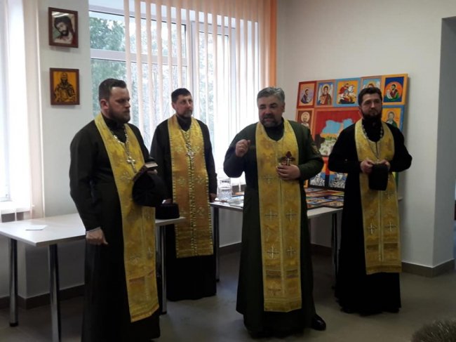 Написані атовцями ікони освятили волинські капелани. ФОТО