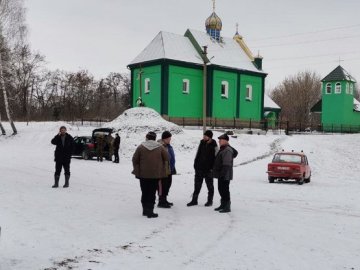 «Надії все менше»: волиняни прочісують кілометри в пошуках зниклого пенсіонера