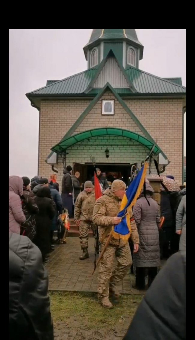 На Волині попрощалися з Героєм Василем Яджиною