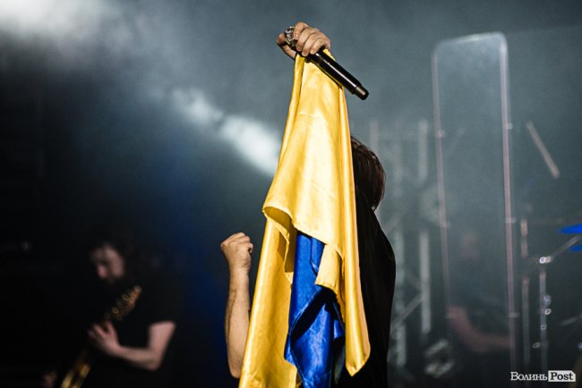 Чуттєва лірика та вибуховий рок: у Луцьку  «відгриміли» два незабутніх концерти гурту «БЕZ ОБМЕЖЕНЬ»