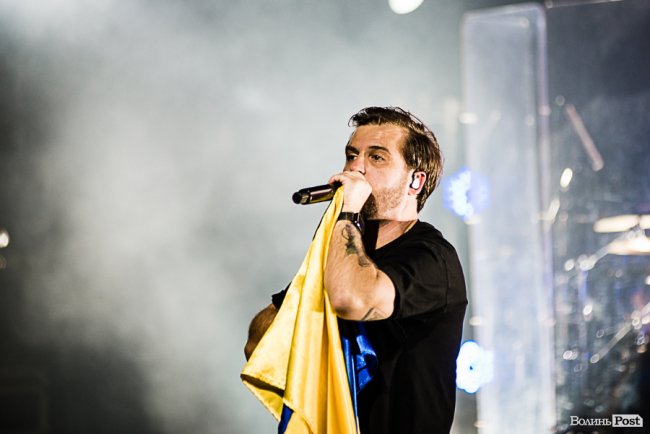 Чуттєва лірика та вибуховий рок: у Луцьку  «відгриміли» два незабутніх концерти гурту «БЕZ ОБМЕЖЕНЬ»