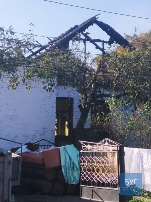 Небайдужих просять допомогти cім'ї з Волині, у якої згорів будинок