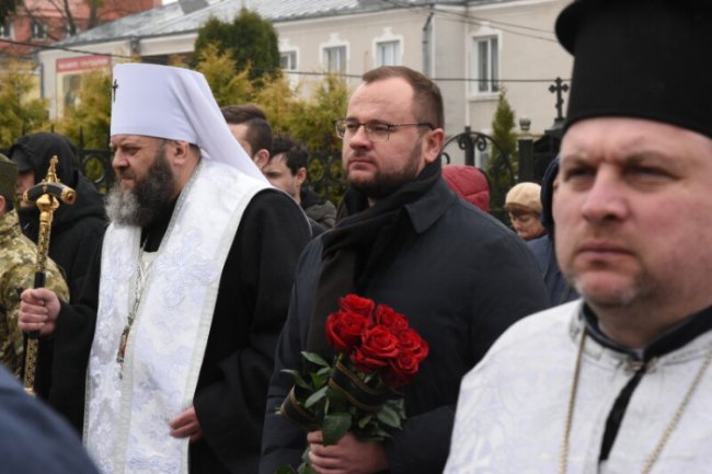У Луцьку попрощались із загиблим воїном. ФОТО 
