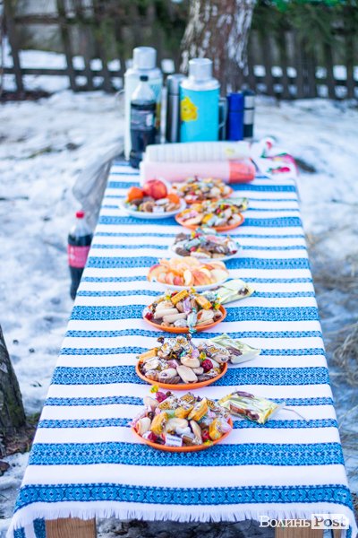 Як лучани пірнали в крижану купіль Стиру. ФОТО. ВІДЕО