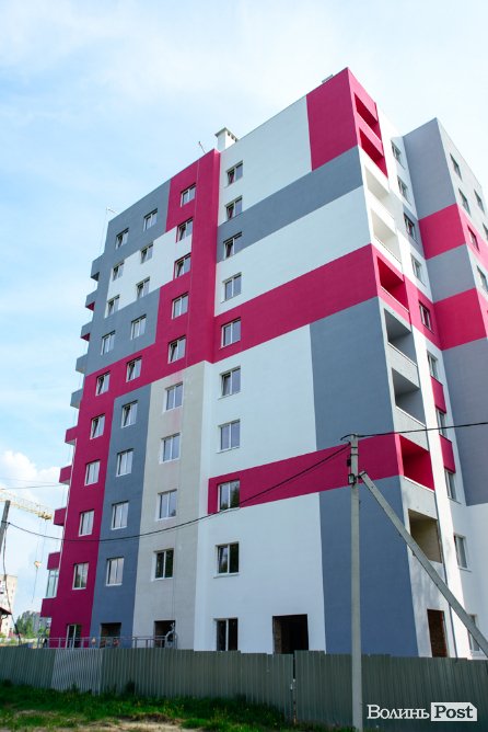 Як у Луцьку будують оселі мрії у яскравому ЖК «Caramel Residence». ФОТО*