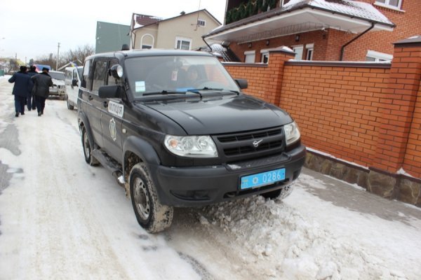 «Я тебе вилікую зараз», - полковник міліції активісту луцького Автомайдану. ФОТО. ВІДЕО