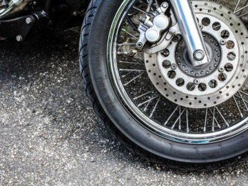 На Волині мотоцикліст збив велосипедистку