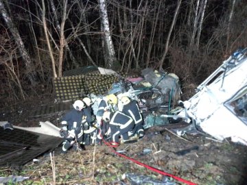 На Волині зіткнулися дві вантажівки: водії загинули