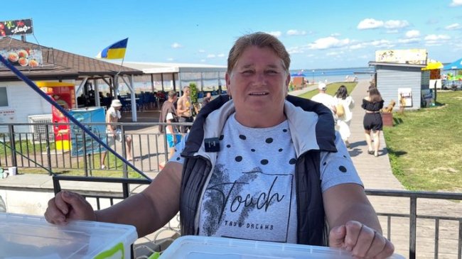Є туристи з Вінниці, Ковеля та Полтави: як проходить оксамитовий сезон на Світязі. ВІДЕО