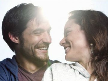 Знижує тиск і  підвищує імунітет: як сміх впливає на здоров'я