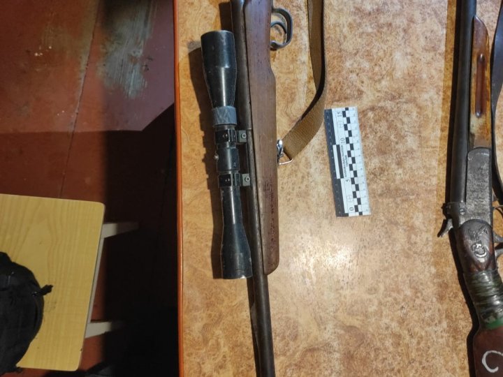 У волинянина вдома виявили вогнепальну зброю та боєприпаси, які він отримав «у спадок від батька»